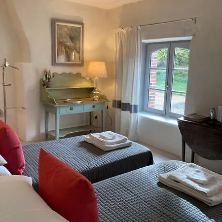 Bed & Breakfast La Veillonnais 3*