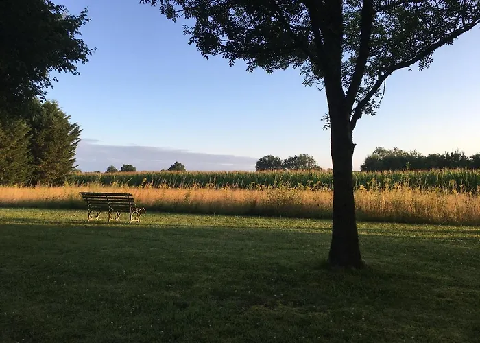 La Veillonnais فندق مبيت وإفطار Angrie