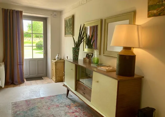 فندق مبيت وإفطار La Veillonnais Angrie